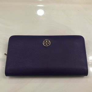 Tory Burch wallet